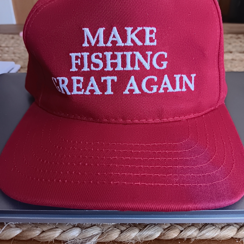 Unisex - Make Fishing Great Again Hat - Red